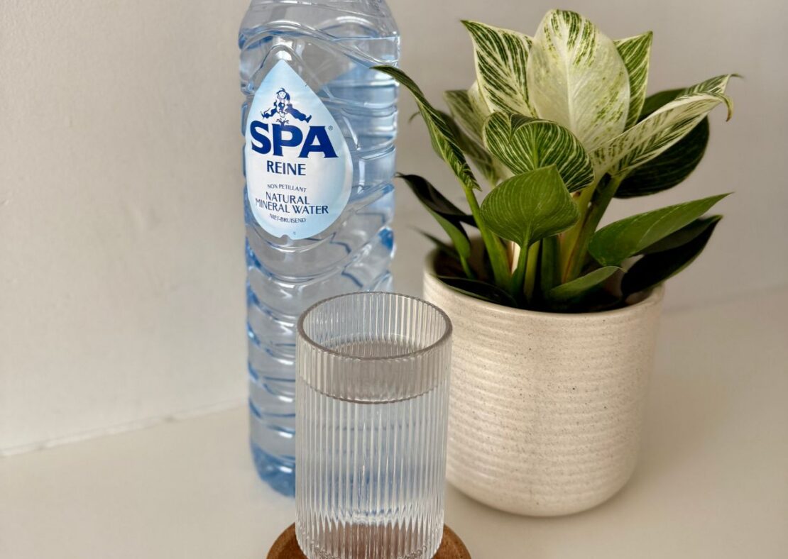 SPA® Reine sur une table